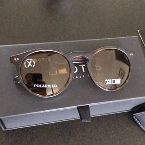 Otis eyewear sunglasses. Omar X